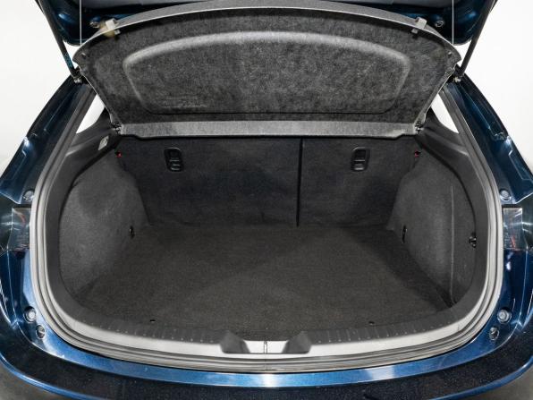 Mazda Axela III с пробегом 2015 года, цена 1 190 300 рублей, 119472 км, хэтчбек, Автокод Объявления