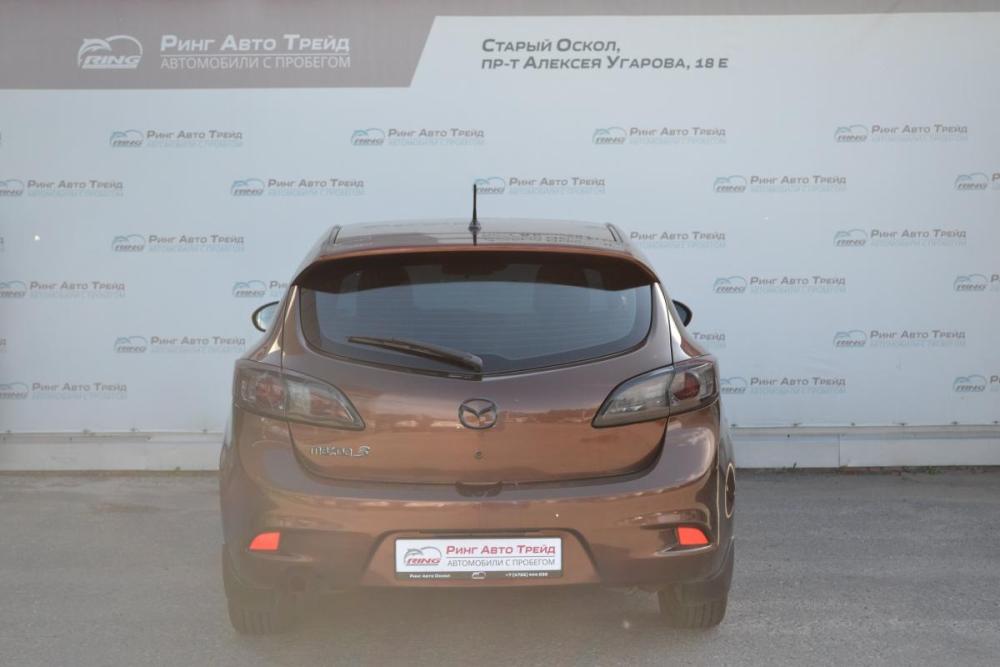 Mazda 3 II (BL) Рестайлинг Старый Оскол  - изображение 4