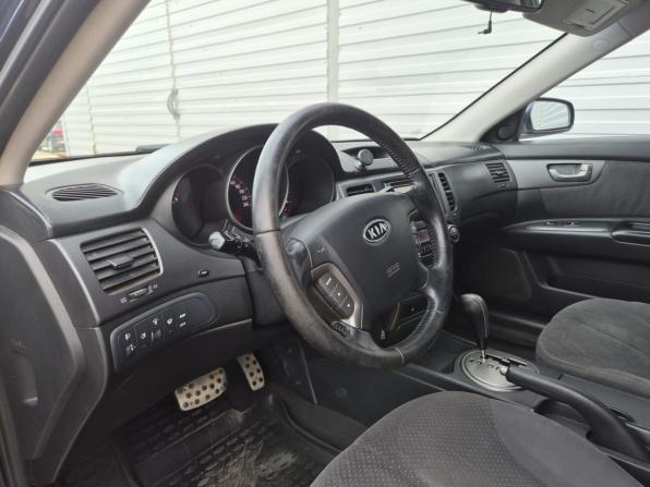 Kia Magentis II Рестайлинг с пробегом 2009 года, цена 617 000 рублей, 409736 км, седан, Автокод Объявления