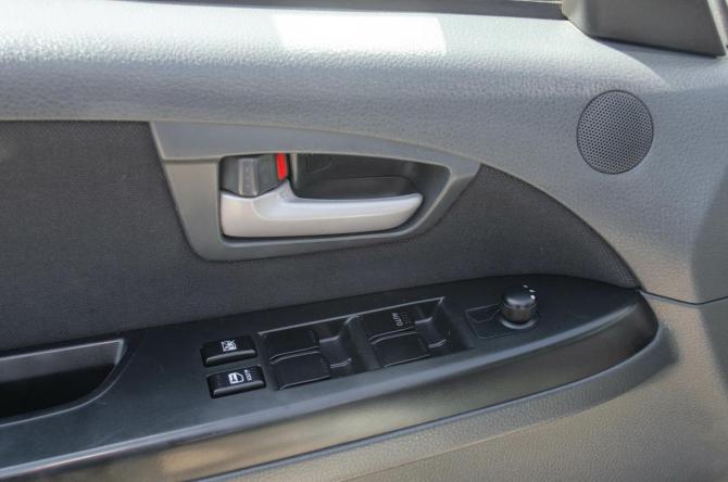 Suzuki SX4 I (Classic) с пробегом 2009 года, цена 650 000 рублей, 208000 км, хэтчбек, Автокод Объявления