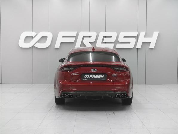 Kia Stinger I с пробегом 2018 года, цена 2 230 000 рублей, 99801 км, лифтбек, Автокод Объявления