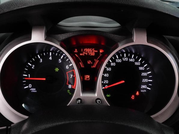 Nissan Juke I Рестайлинг с пробегом 2015 года, цена 1 429 000 рублей, 119865 км, внедорожник, Автокод Объявления