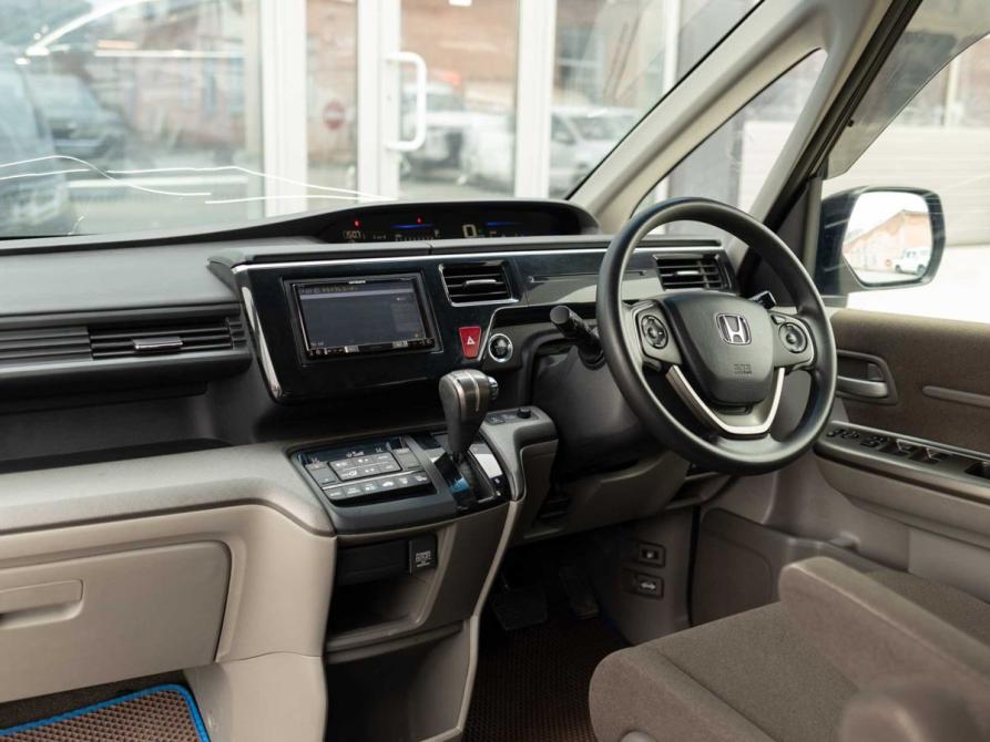 Honda Stepwgn V Новосибирск  - изображение 10