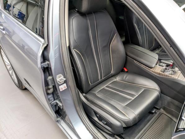 BMW 5 серии VII (G30/G31/G38) с пробегом 2017 года, цена 3 100 000 рублей, 118344 км, седан, Автокод Объявления