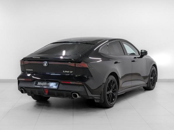 Changan UNI-V I с пробегом 2024 года, цена 2 345 000 рублей, 41195 км, лифтбек, Автокод Объявления