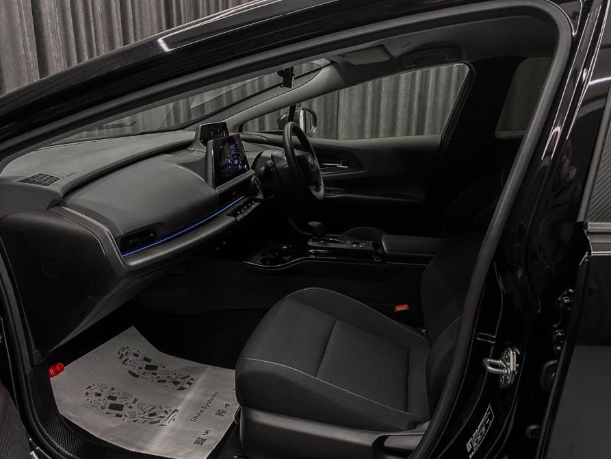 Toyota Prius V (XW60) Красноярск  - изображение 14