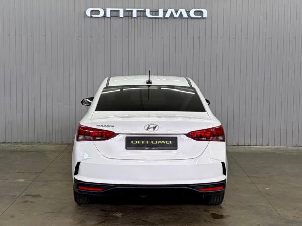 Hyundai Solaris II Рестайлинг с пробегом 2022 года, цена 1 697 000 рублей, 67739 км, седан, Автокод Объявления
