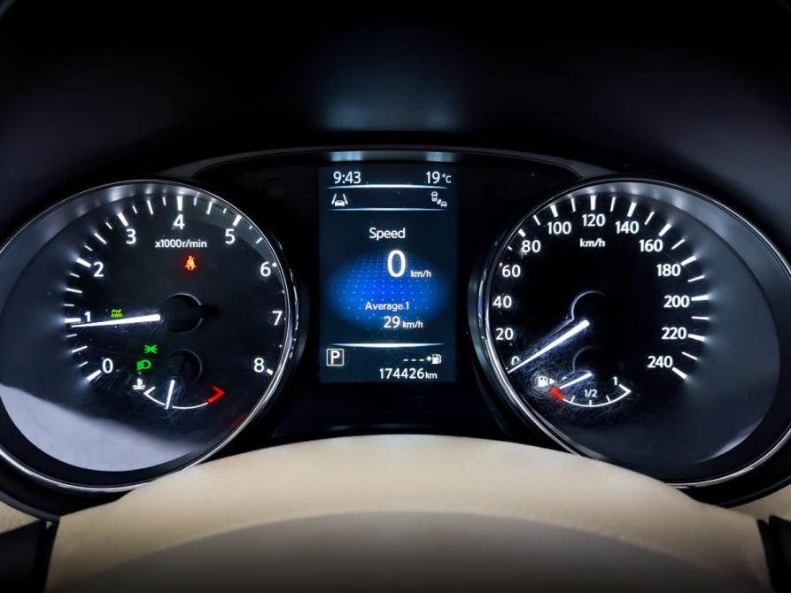 Nissan X-Trail III Москва  - изображение 13