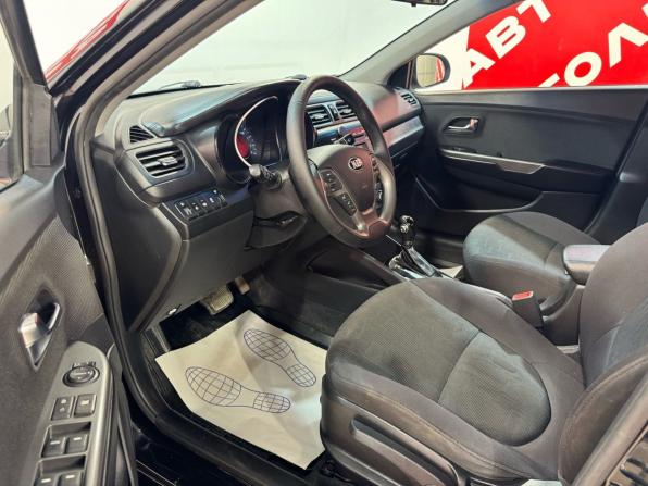 Kia Rio III Рестайлинг с пробегом 2015 года, цена 970 000 рублей, 144322 км, седан, Автокод Объявления