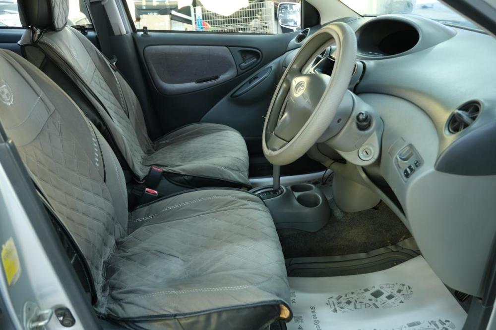 Toyota Vitz I (P10) Омск  - изображение 8