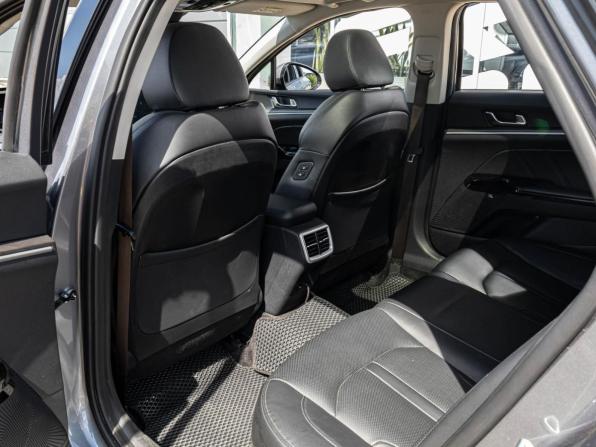 Kia K5 III с пробегом 2025 года, цена 3 680 000 рублей, 35021 км, седан, Автокод Объявления