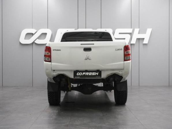 Mitsubishi L200 V с пробегом 2018 года, цена 2 069 000 рублей, 184465 км, offers.body_type.unknown, Автокод Объявления