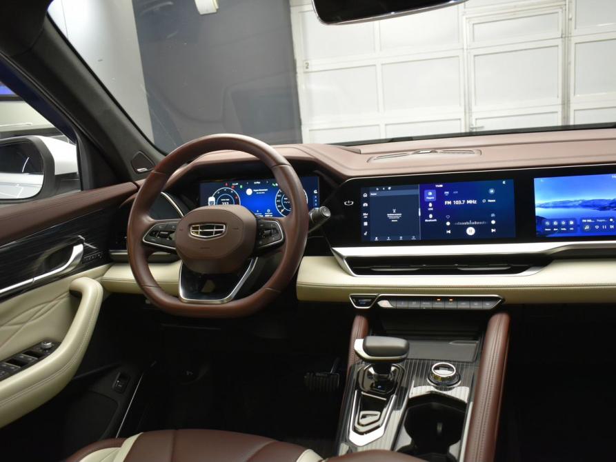 Geely Monjaro I Москва  - изображение 13