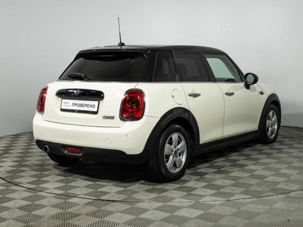 Mini Hatch III (F55/F56) с пробегом 2016 года, цена 1 510 000 рублей, 85818 км, хэтчбек, Автокод Объявления