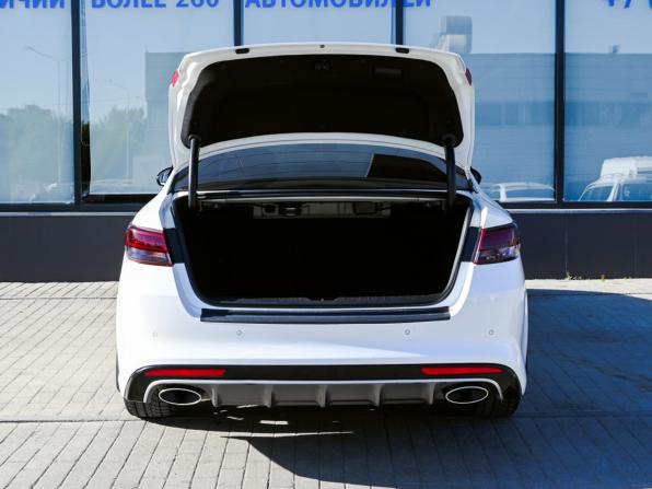 Kia Optima IV Рестайлинг с пробегом 2018 года, цена 1 800 000 рублей, 130000 км, седан, Автокод Объявления
