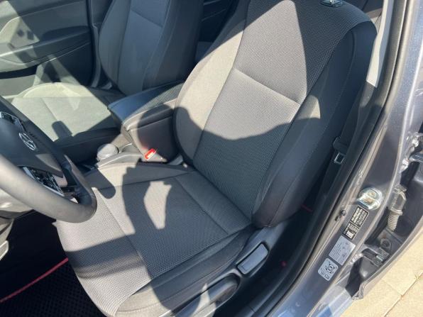 Hyundai Solaris II с пробегом 2017 года, цена 1 399 000 рублей, 84390 км, седан, Автокод Объявления