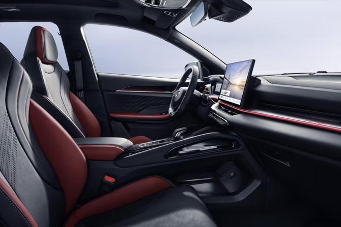 Новый Geely Coolray I Рестайлинг 2 2026 года, цена 2 864 990 рублей, внедорожник, Автокод Объявления