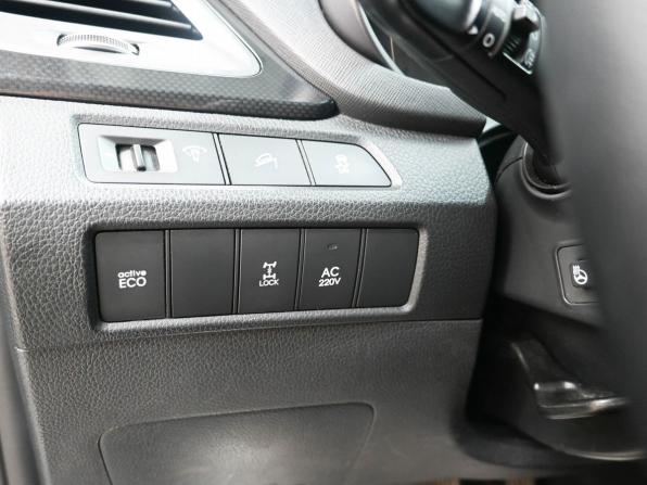 Hyundai Santa Fe III с пробегом 2014 года, цена 1 799 900 рублей, 236708 км, внедорожник, Автокод Объявления