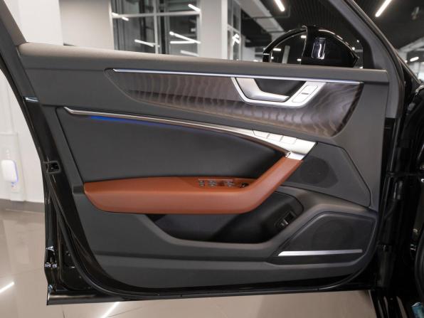 Audi A6 V (C8) с пробегом 2020 года, цена 3 630 000 рублей, 127563 км, седан, Автокод Объявления