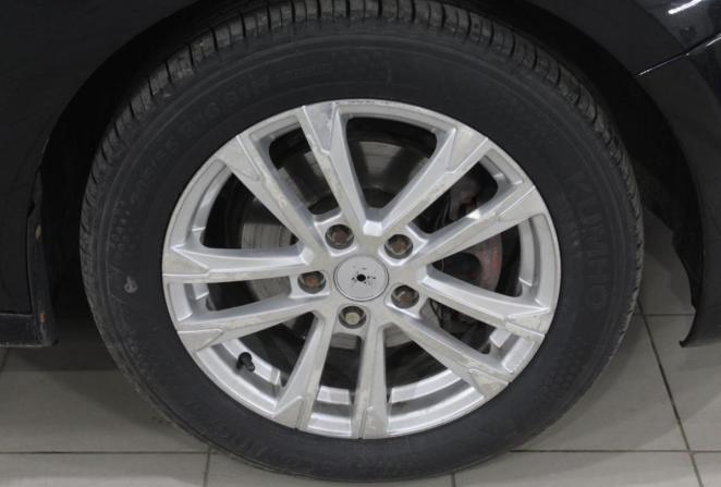 Volkswagen Jetta VI с пробегом 2011 года, цена 750 000 рублей, 345200 км, седан, Автокод Объявления