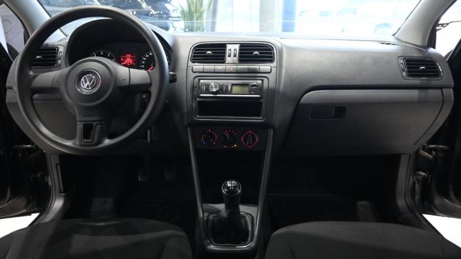 Volkswagen Polo V с пробегом 2014 года, цена 680 000 рублей, 184049 км, седан, Автокод Объявления