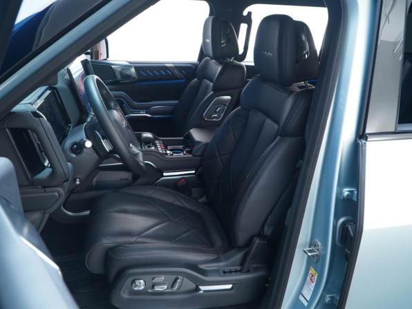 BYD FangChengBao Leopard 8 с пробегом 2024 года, цена 7 587 077 рублей, 15182 км, внедорожник, Автокод Объявления