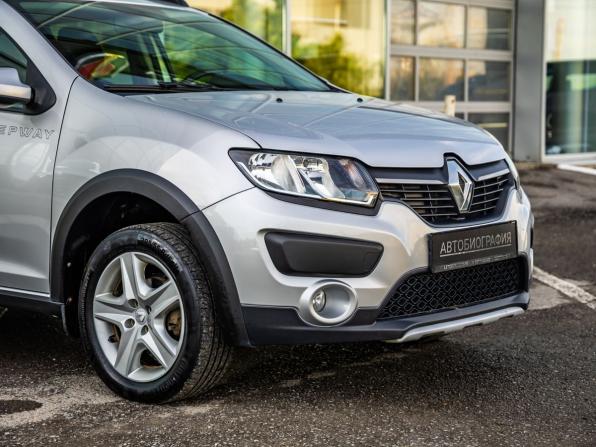 Renault Sandero II с пробегом 2017 года, цена 1 168 000 рублей, 81976 км, хэтчбек, Автокод Объявления
