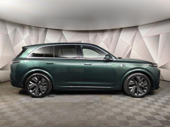 Li Auto (Lixiang) L7 I Рестайлинг с пробегом 2024 года, цена 6 350 000 рублей, 21847 км, внедорожник, Автокод Объявления