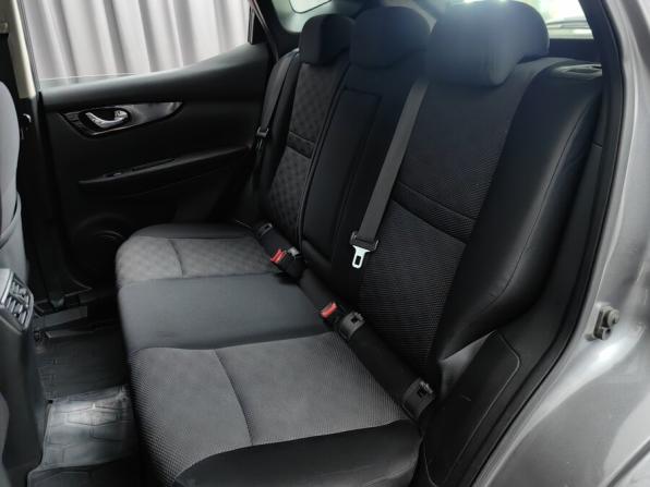 Nissan Qashqai II с пробегом 2018 года, цена 1 545 000 рублей, 140992 км, внедорожник, Автокод Объявления