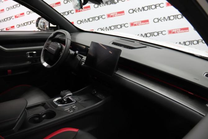 JETOUR DASHING I с пробегом 2023 года, цена 2 095 950 рублей, 16305 км, внедорожник, Автокод Объявления