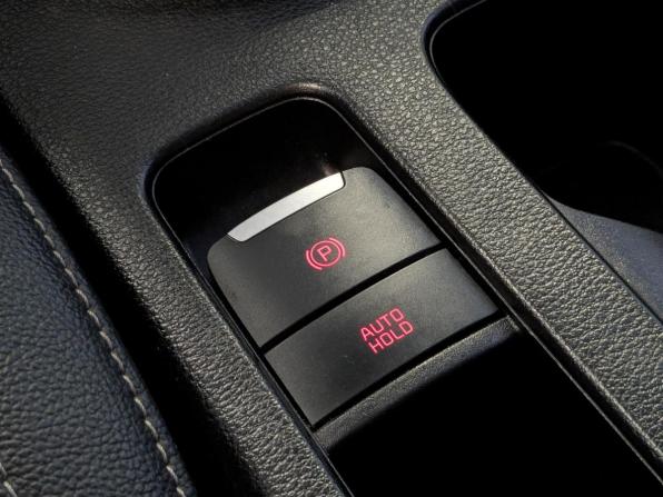 Kia K3 II Рестайлинг с пробегом 2021 года, цена 2 120 000 рублей, 132800 км, седан, Автокод Объявления