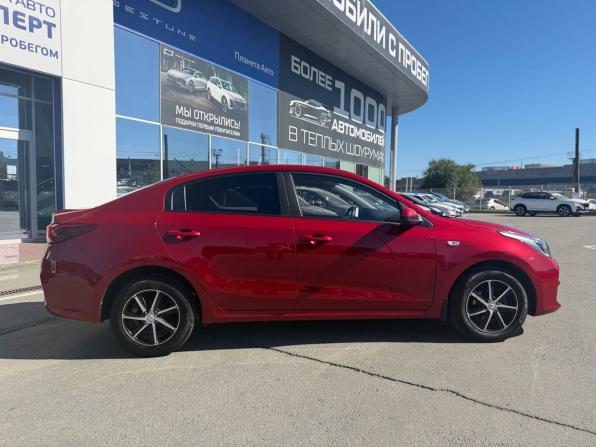 Kia Rio IV с пробегом 2020 года, цена 1 429 000 рублей, 74892 км, седан, Автокод Объявления