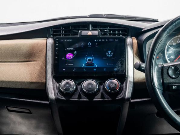 Toyota Corolla XI (E160 E170 E180) Рестайлинг 1 с пробегом 2015 года, цена 1 070 000 рублей, 148000 км, универсал, Автокод Объявления