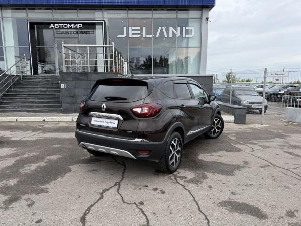 Renault Kaptur I с пробегом 2018 года, цена 1 750 000 рублей, 119087 км, внедорожник, Автокод Объявления