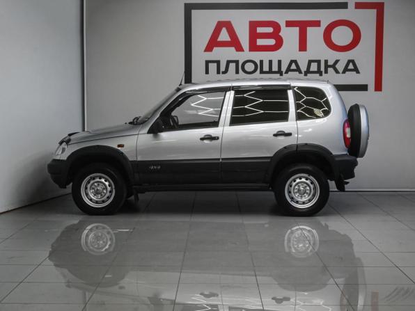 Chevrolet Niva I с пробегом 2005 года, цена 529 000 рублей, 141630 км, внедорожник, Автокод Объявления