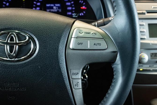 Toyota Camry VI (XV40) Рестайлинг с пробегом 2011 года, цена 1 239 000 рублей, 270638 км, седан, Автокод Объявления