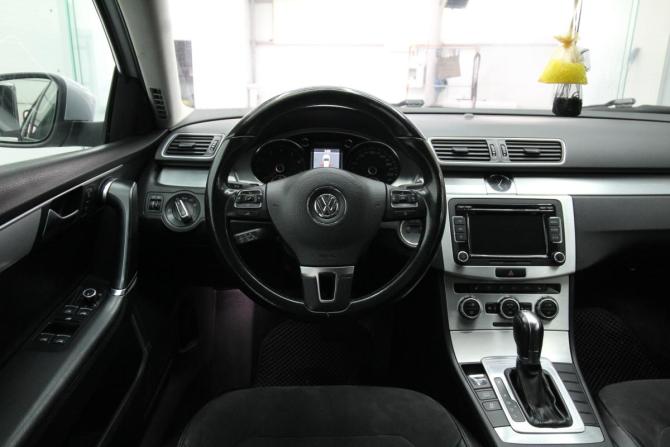 Volkswagen Passat B7 с пробегом 2013 года, цена 1 200 000 рублей, 228000 км, универсал, Автокод Объявления