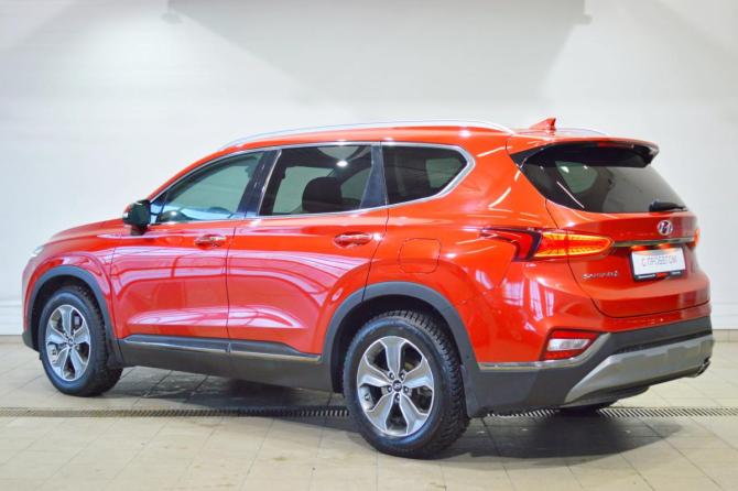 Hyundai Santa Fe IV с пробегом 2019 года, цена 2 725 000 рублей, 140050 км, внедорожник, Автокод Объявления