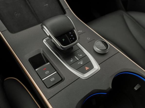 Omoda C5 I с пробегом 2022 года, цена 1 840 000 рублей, 32672 км, внедорожник, Автокод Объявления