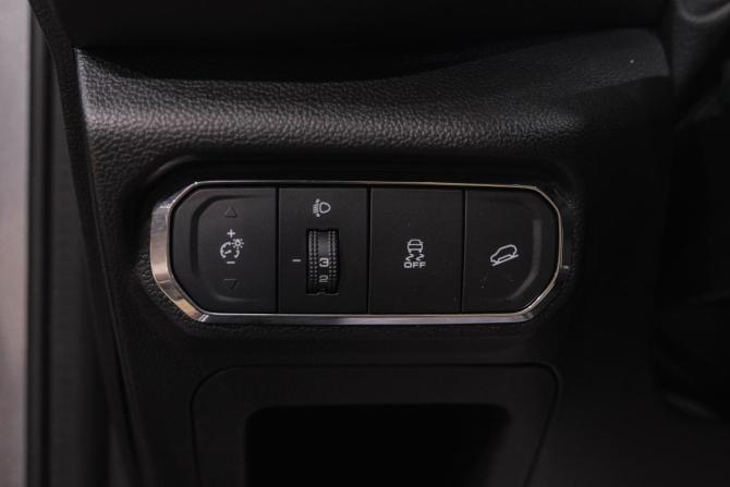 Haval Jolion I с пробегом 2024 года, цена 2 249 000 рублей, 24967 км, внедорожник, Автокод Объявления