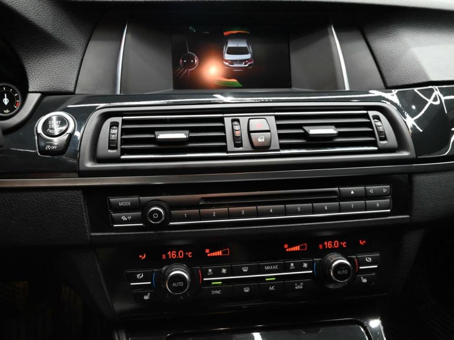 BMW 5 серии VI (F10/F11/F07) Рестайлинг Екатеринбург  - изображение 17