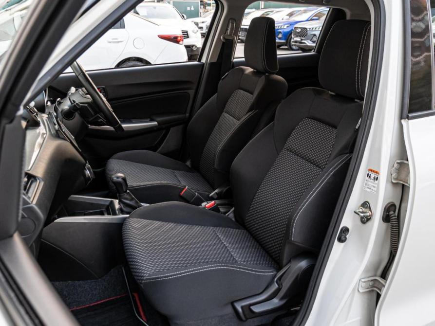 Suzuki Swift V Краснодар  - изображение 8