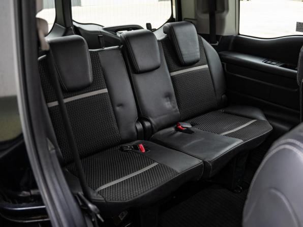 Honda Stepwgn V с пробегом 2015 года, цена 1 849 000 рублей, 125170 км, минивэн, Автокод Объявления