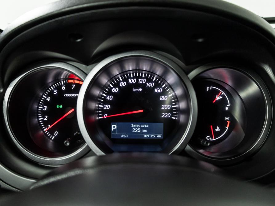 Suzuki Grand Vitara II Рестайлинг Санкт-Петербург  - изображение 12