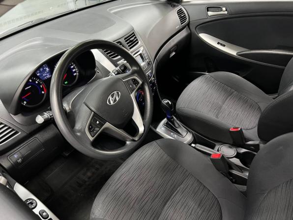 Hyundai Solaris I Рестайлинг с пробегом 2015 года, цена 1 050 000 рублей, 115662 км, седан, Автокод Объявления