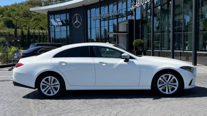 Mercedes-Benz CLS III (C257) с пробегом 2019 года, цена 5 000 000 рублей, 56476 км, седан, Автокод Объявления
