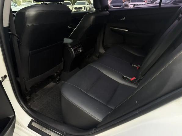 Toyota Camry VII (XV50) Рестайлинг с пробегом 2015 года, цена 1 649 000 рублей, 156854 км, седан, Автокод Объявления