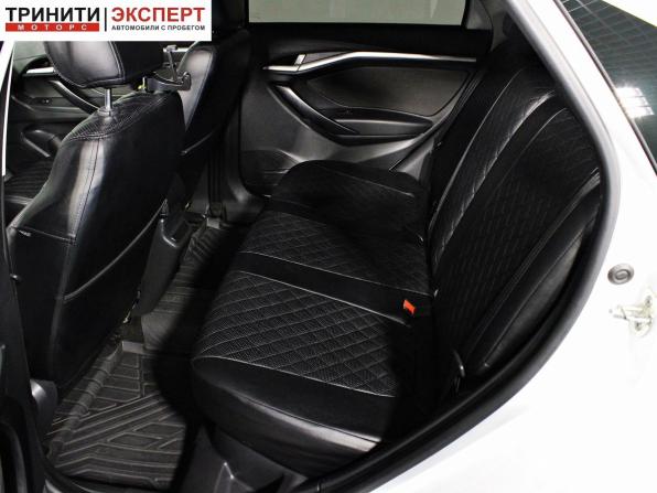 Lada (ВАЗ) Vesta I с пробегом 2019 года, цена 1 037 000 рублей, 87760 км, седан, Автокод Объявления