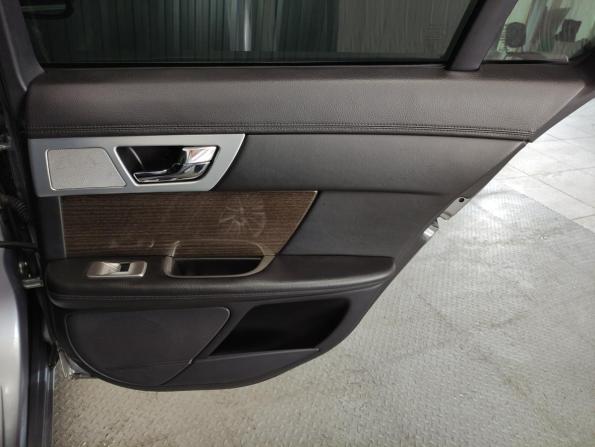 Jaguar XF I Рестайлинг с пробегом 2012 года, цена 995 000 рублей, 121397 км, седан, Автокод Объявления