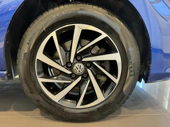 Volkswagen Polo V Рестайлинг с пробегом 2017 года, цена 1 140 000 рублей, 121872 км, седан, Автокод Объявления